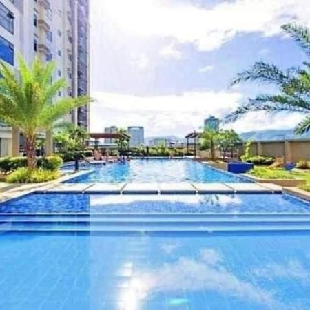 Horizon 101 A12 Shortwalk To Mango Avenue & Robinson Mall Cebu Ngoại thất bức ảnh