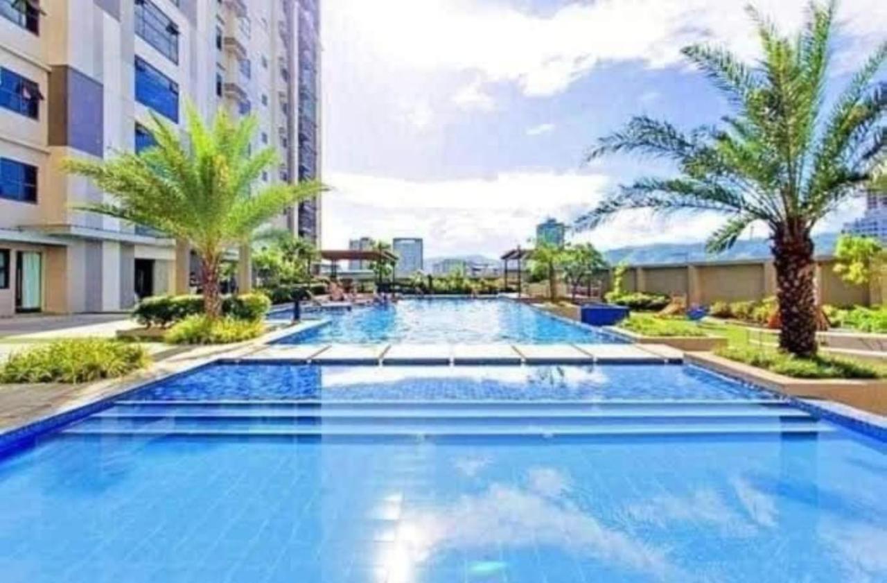 Horizon 101 A12 Shortwalk To Mango Avenue & Robinson Mall Cebu Ngoại thất bức ảnh